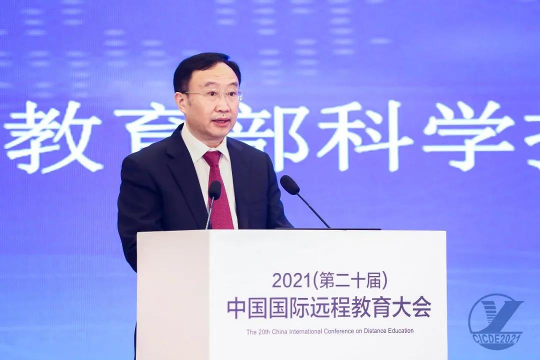 落实校内教育信息化，校园管理信息化是抓手！